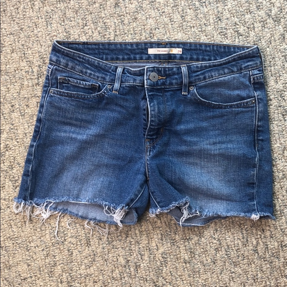 Levi’s 711 denim cutoff shorts sz 29”